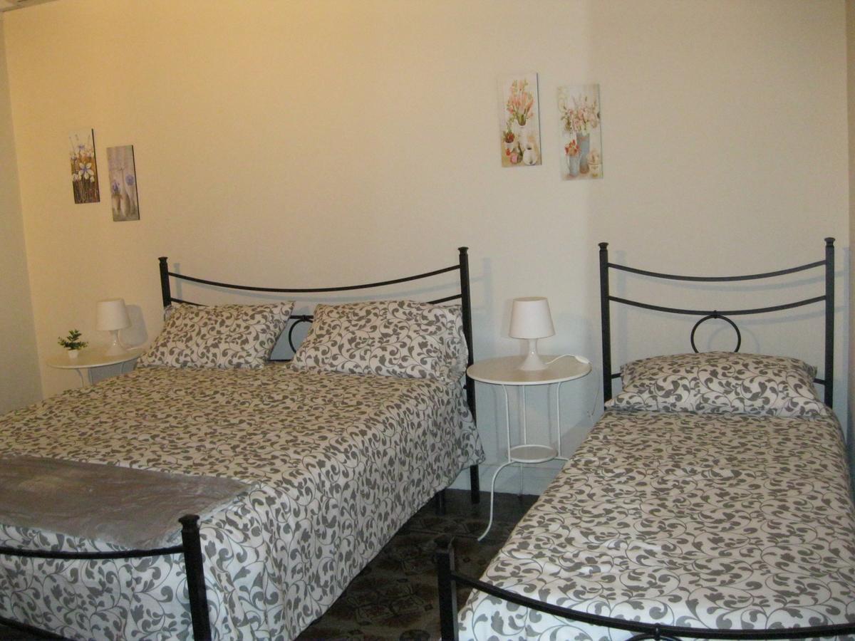I 2 Puttini Bed and Breakfast Κατάνια Εξωτερικό φωτογραφία