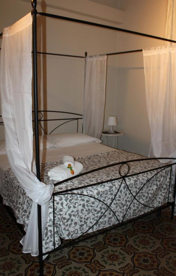 I 2 Puttini Bed and Breakfast Κατάνια Εξωτερικό φωτογραφία