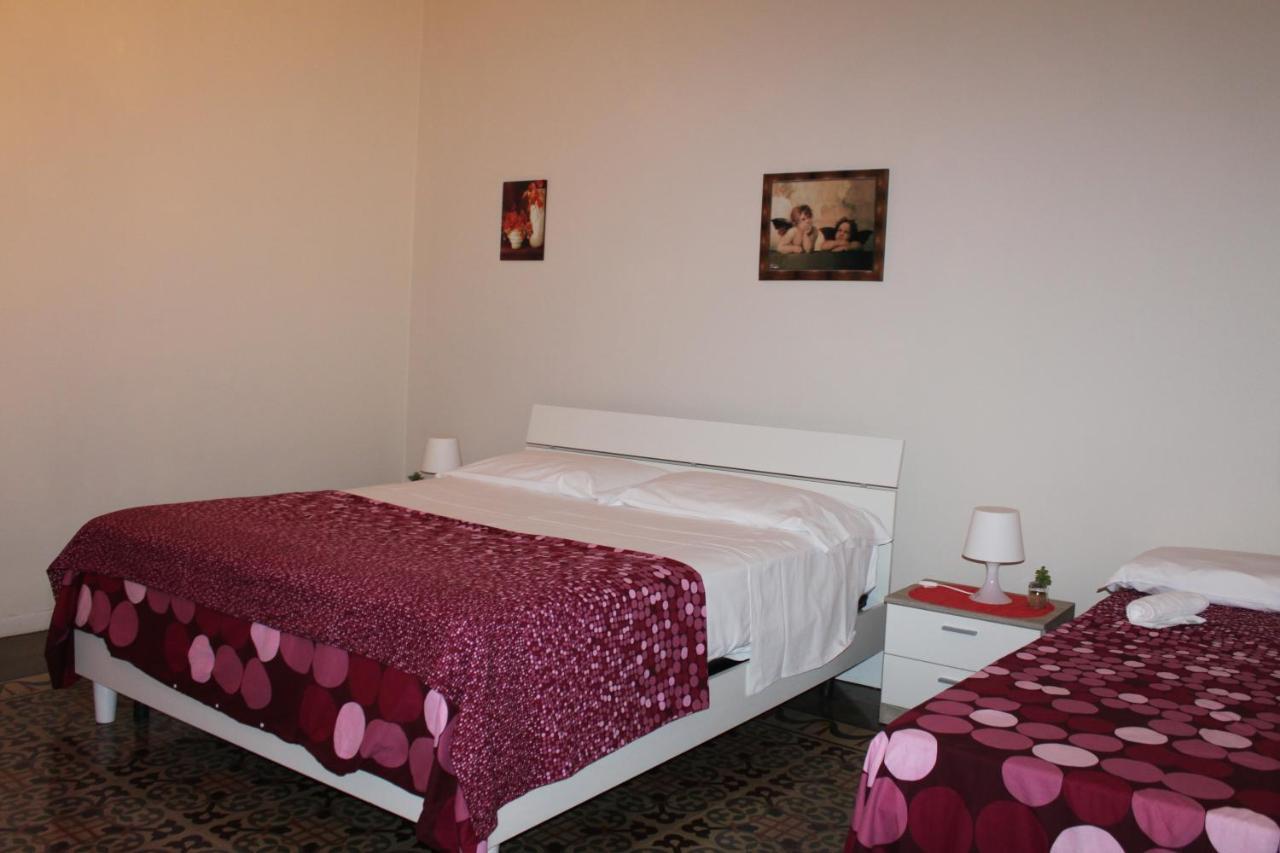 I 2 Puttini Bed and Breakfast Κατάνια Εξωτερικό φωτογραφία