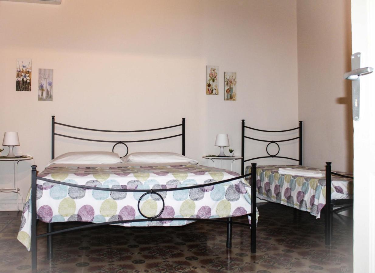 I 2 Puttini Bed and Breakfast Κατάνια Εξωτερικό φωτογραφία
