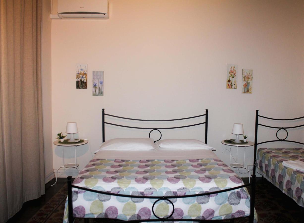 I 2 Puttini Bed and Breakfast Κατάνια Εξωτερικό φωτογραφία